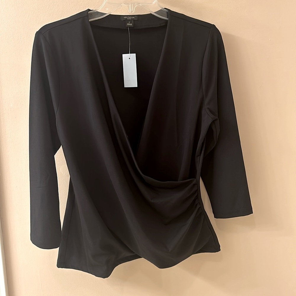 Ann Taylor Petite Black Top